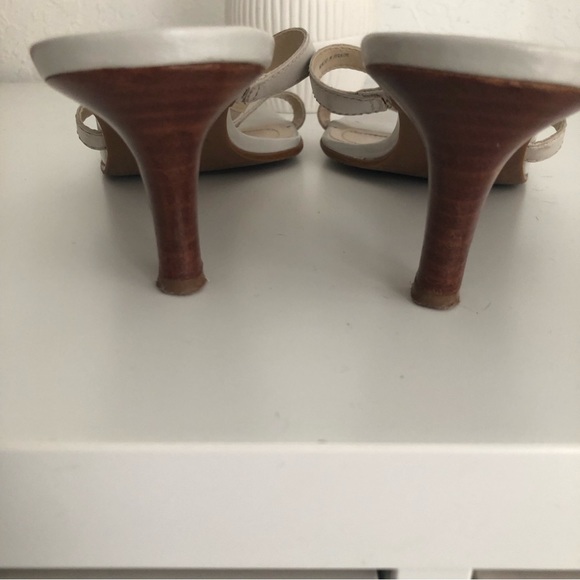 Etienne Aigner E Cross Leather Heels - Picture 7 of 8